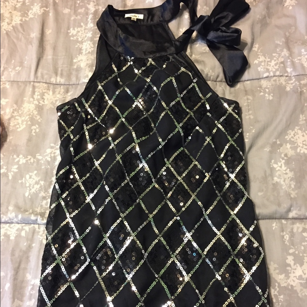Sleeveless top